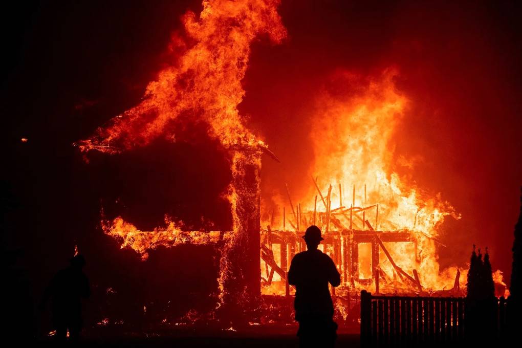 Lo que California puede hacer a medida que las compañías de seguros de viviendas se retiran frente a los crecientes riesgos del cambio climático