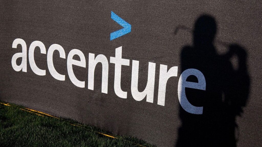Accenture invierte $ 3 mil millones en IA, uniéndose a una larga lista de empresas tecnológicas que se preparan para satisfacer la demanda