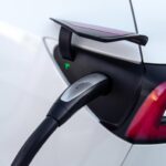 Tesla obtiene el apoyo de las empresas de carga para el conector NACS