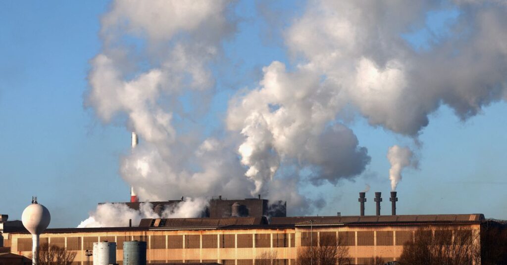 Los planes de cero emisiones netas de la compañía de combustibles fósiles son ‘en gran parte sin sentido’, dice un informe
