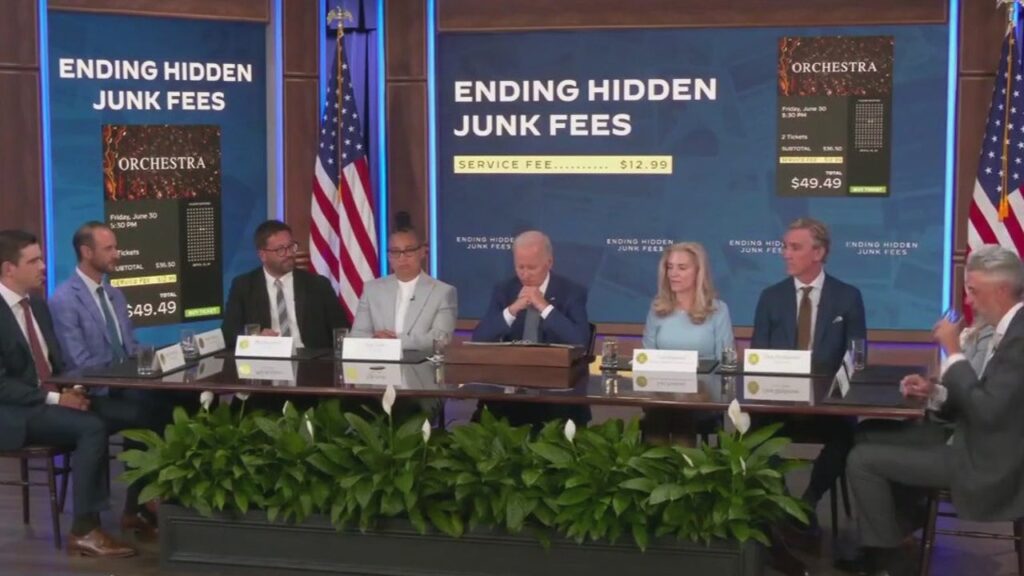 Varias empresas prometen implementar precios por adelantado, ya que Biden apunta a las ‘tarifas basura’