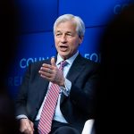Dimon dice que JPMorgan está presionando para bancarizar más empresas emergentes y capitalistas de riesgo