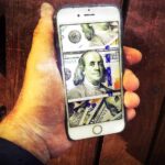 La empresa de infraestructura financiera Plaid dice que los consumidores utilizan cada vez más cuentas bancarias para registrarse en aplicaciones Fintech