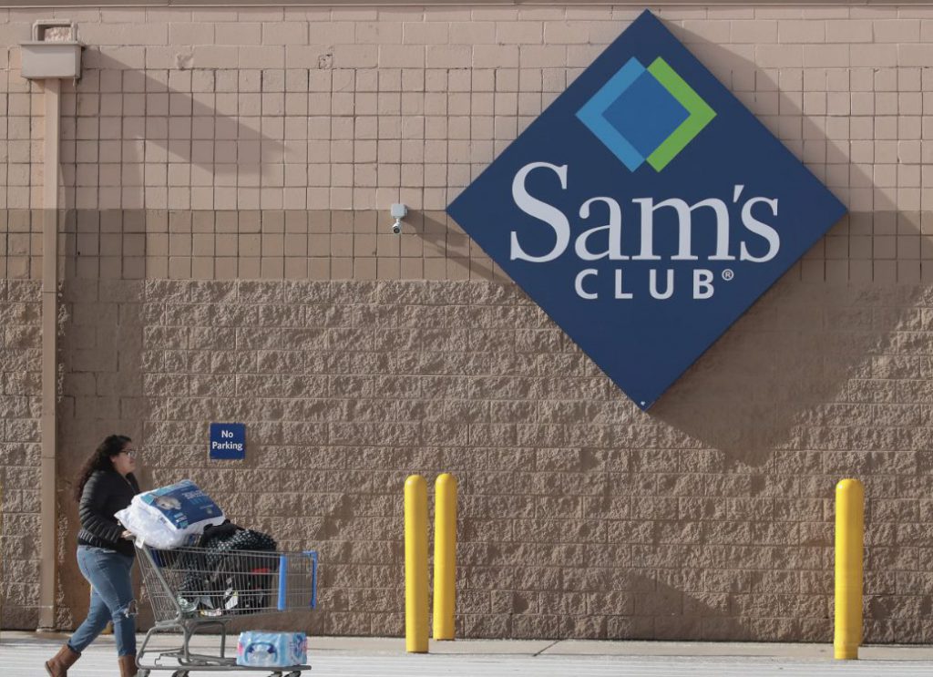 ¿Sam's Club acepta giros postales?
