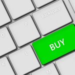 3 acciones de finanzas de consumo que indican COMPRA en 2024