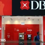 El mayor banco de Singapur recorta el salario de sus ejecutivos tras la huelga