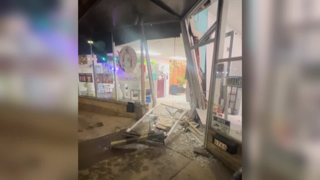 Negocio de West Allis golpeado por un conductor que se dio a la fuga; ‘un momento muy vulnerable’