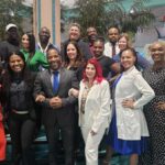 Los propietarios de negocios negros y morenos forman un grupo en línea para ayudarse mutuamente a tener éxito