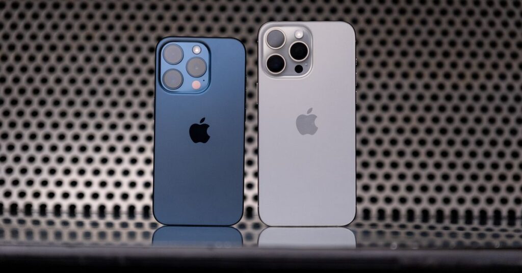 Apple dice que se mejoró la batería del iPhone 15, pero no dice cómo