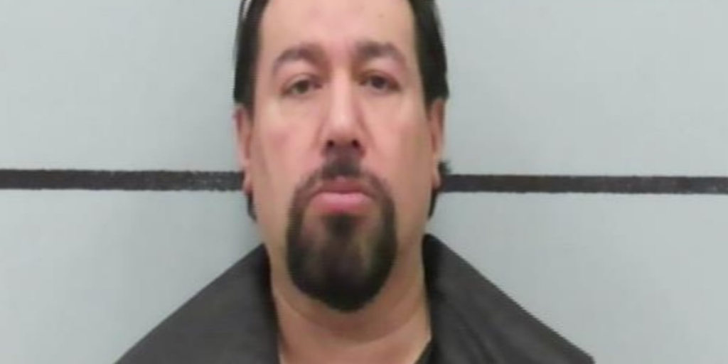 Empresario de Lubbock arrestado, acusado de robar miles de dólares de la iglesia