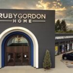 Ruby-Gordon comienza a venderse y dejar su negocio