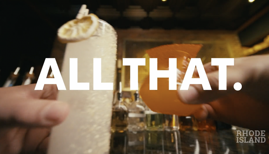 Un destacado creativo publicitario dice que la nueva campaña turística de RI no es mala, sino peor