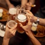 Las empresas de Fort Wayne reaccionan ante la perspectiva de traer «Happy Hours» de regreso a Indiana