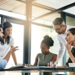 13 Estrategias para unir al Grupo Empresarial Intergeneracional