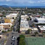 ¿Cuántas viviendas deberían permitirse en los distritos comerciales de Oahu?