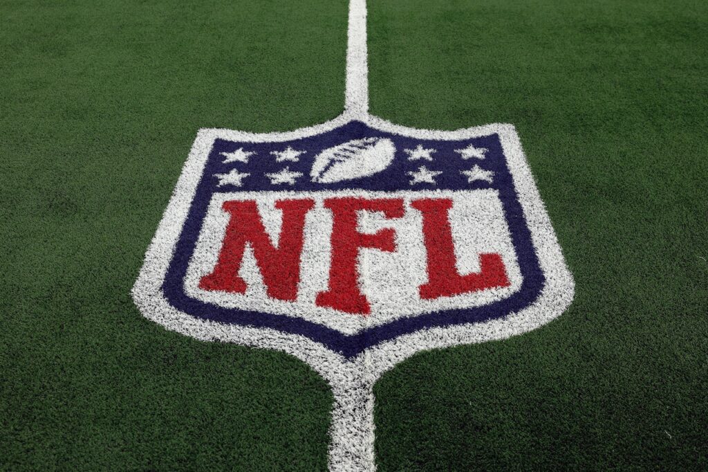 Lo sentimos, tradicionalistas, más juegos de la NFL se transmitirán solo esta temporada