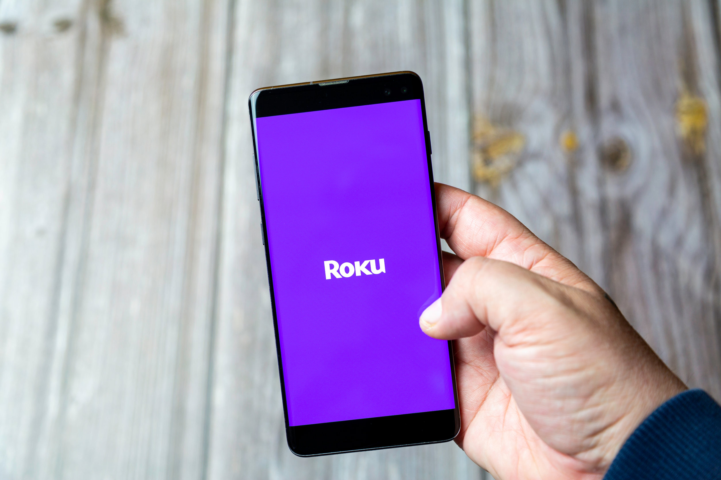 Vale la pena mantener las acciones de Roku antes de las ganancias
