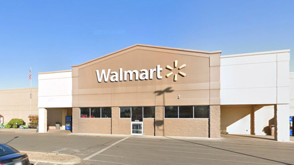 Walmart se vio obligado a cerrar después de que las subastas de todo «no cumplieron con las expectativas financieras», incluidos los estantes.
