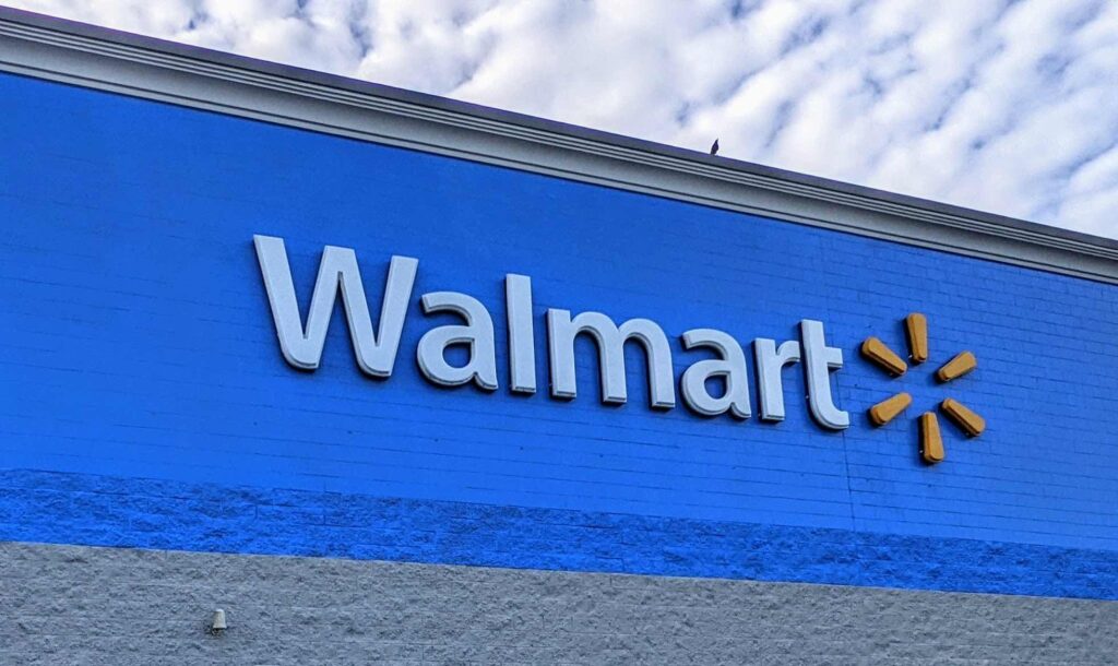 Los trabajadores inalámbricos de Walmart en Ocala y Marion perderán sus empleos cuando finalice su contrato
