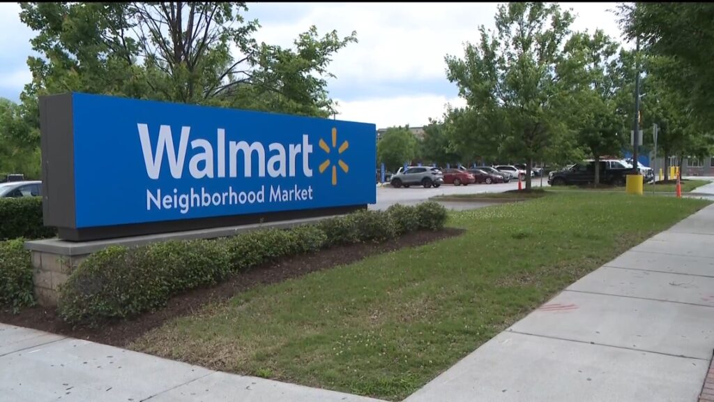 Vine City Walmart: los residentes esperan ansiosamente la reapertura