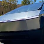 El mercado de Tesla Cybertruck usado aumenta, lucha contra Rivian R1T y R1S en 2025 por precio