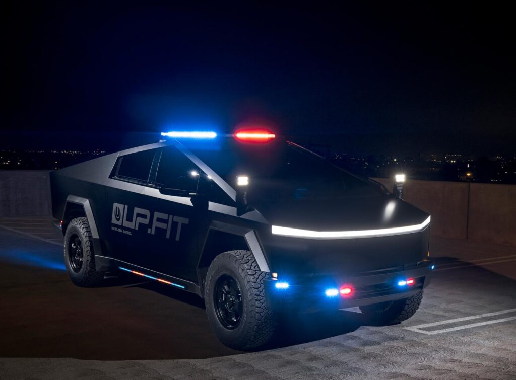 Este Cybertruck Tesla de la policía parece el nuevo vehículo de RoboCop | las noticias