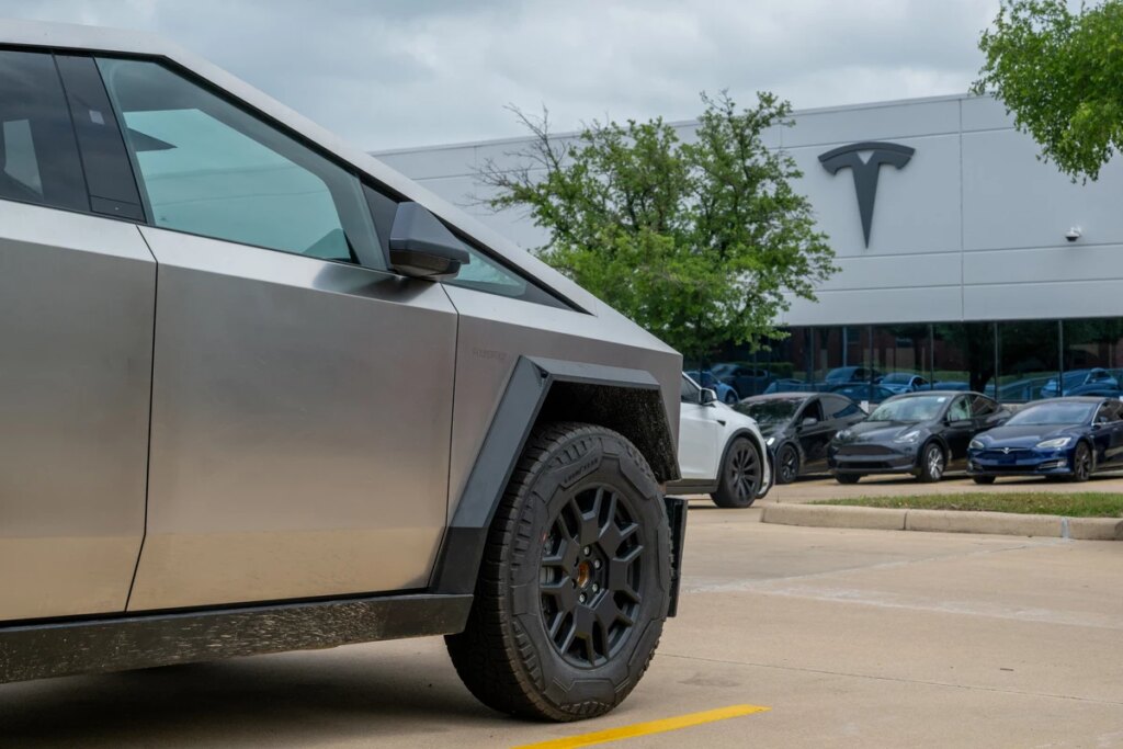 ¿Es esta la primera aparición en Owensboro de un Tesla Cyber ​​​​Truck?