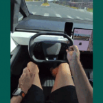 El propietario de un Cybertruck por exceso de velocidad habla sobre policías que cierran carreteras públicas para pruebas de velocidad ahora que tiene problemas con su trabajo: Fuerza Aérea de EE. UU.