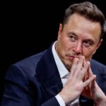 Se vuelve viral el mensaje de Elon Musk de que el príncipe saudí compró el Cybertruck de Tesla;  Los internautas dicen: «parece una nave espacial».