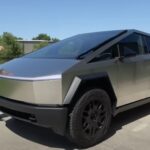 Un hombre compra un Tesla Cybertruck e intenta venderlo un mes después