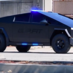 Se acercan los coches de policía militarizados Cybertruck