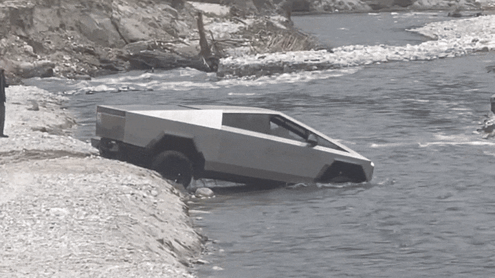 Cybertruck en modo Ping-Pong atrapado en un río que fluye