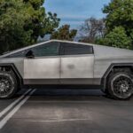 El primer Tesla Cybertruck incluido en una subasta online no cumple con la reserva