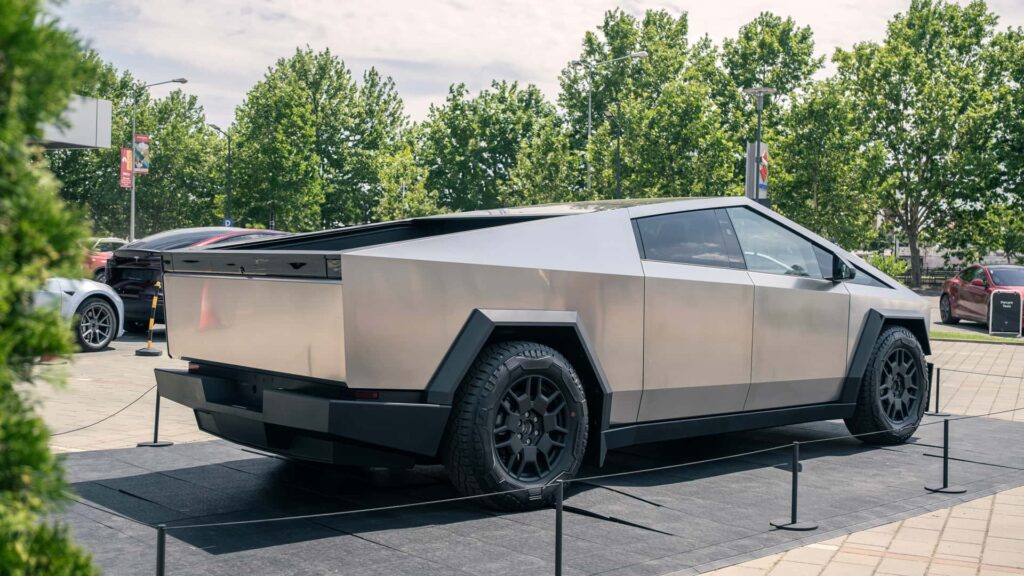 El Tesla Cybertruck estuvo entre los 5 vehículos eléctricos más matriculados en EE.UU. en mayo