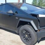 Este es un Tesla Cybertruck total