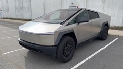 Tesla presentó inicialmente el Cybertruck en noviembre de 2019.  (Fuente: Enfoque automático en YouTube)