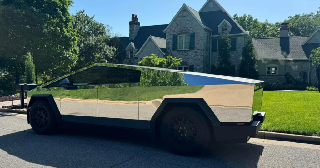 Este Cybertruck pulido es como compartir la carretera con espejos andantes »TwistedSifter