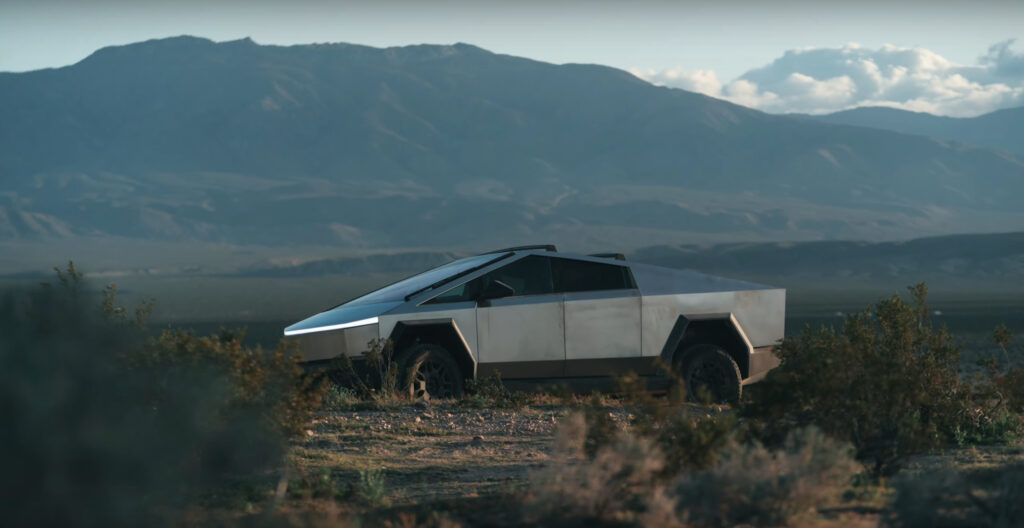 Elon Musk revela su última estimación de cuándo los Tesla Cybertrucks obtendrán FSD