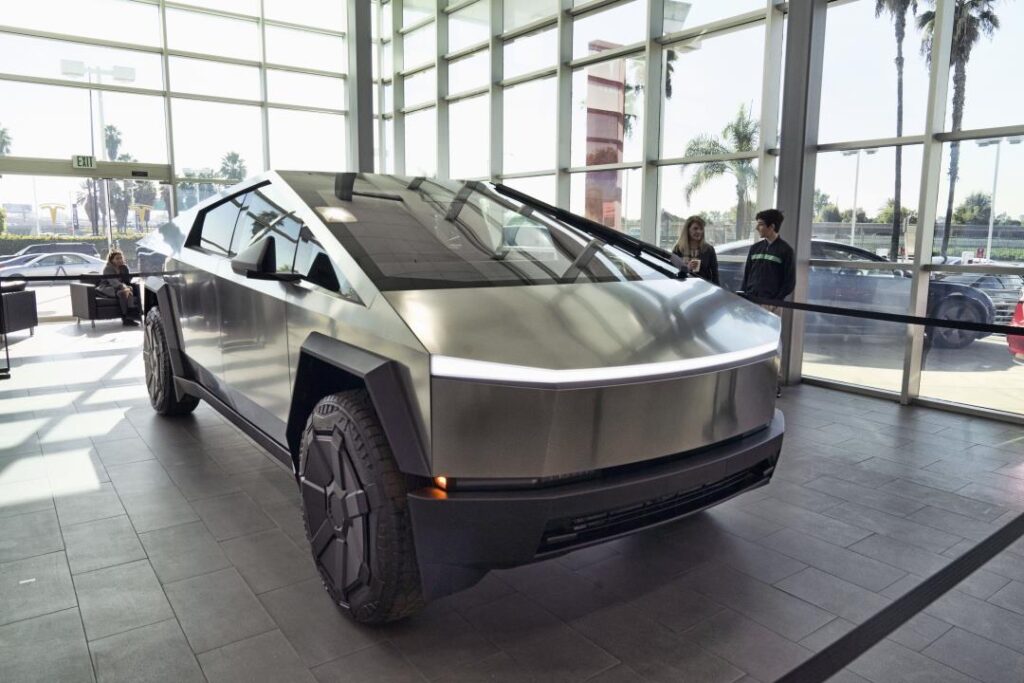 Tesla ya no te penalizará por vender tu Cybertruck