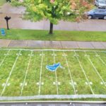 Los fanáticos acérrimos de los Detroit Lions convierten su jardín delantero en una réplica a escala del Ford Field
