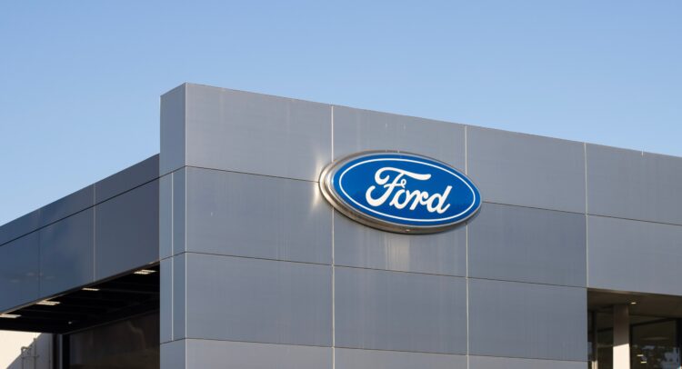Ford (NYSE:F) obtiene beneficios gracias a la nueva patente de batería