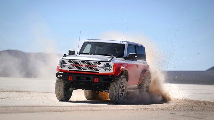 La última edición especial de Bronco de Ford rinde homenaje a los Baja Racers