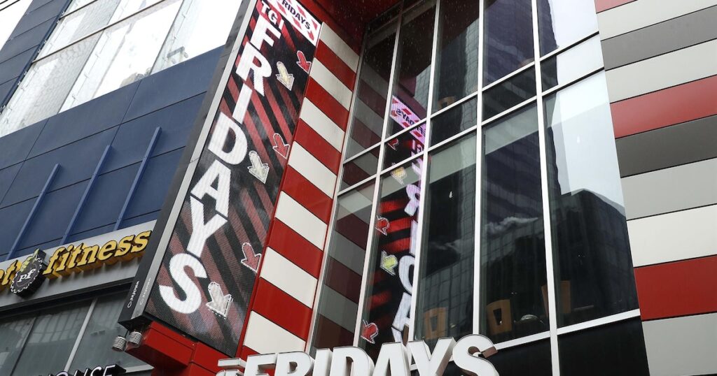 La cadena de comida rápida TGI Fridays se declaró en quiebra