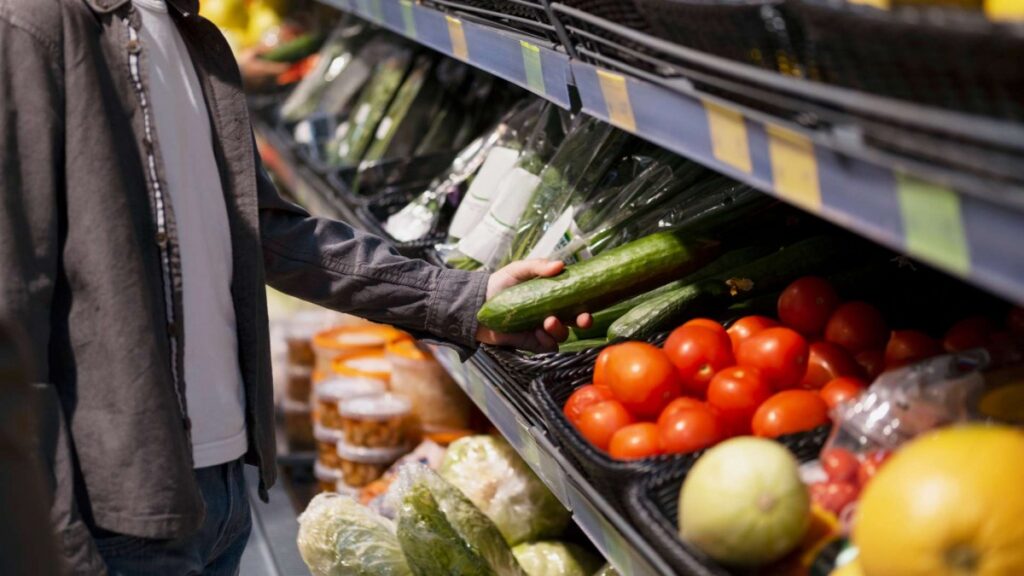 La cadena de supermercados chilena fue comprada por el holding peruano: ¿cuál será su finalidad?
