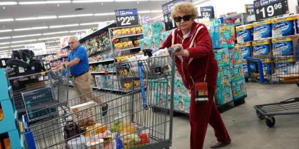 Walmart toma una decisión audaz con sus históricos carritos de compras y sorprende a los clientes