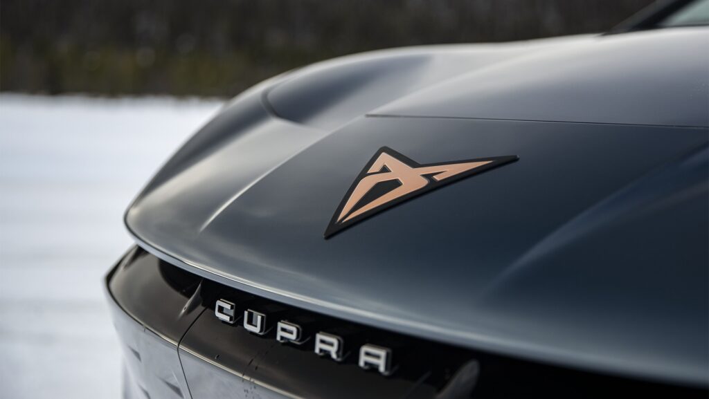 Aunque no es chino, este SUV de Cupra está afectado por los aranceles, lo que supone un problema para la marca española asociada a Seat.