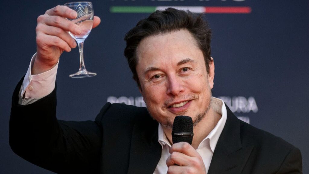 Elon Musk aplaudió la decisión de Zuckerberg de poner fin a la verificación de datos en Facebook e Instagram