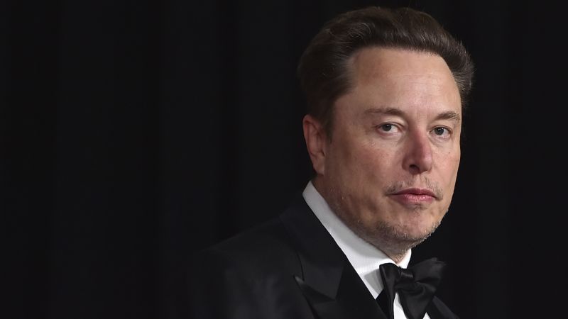 El periodista X ha sido suspendido tras desmentir la teoría de que los fans de Elon Musk hablaban del propio Musk.