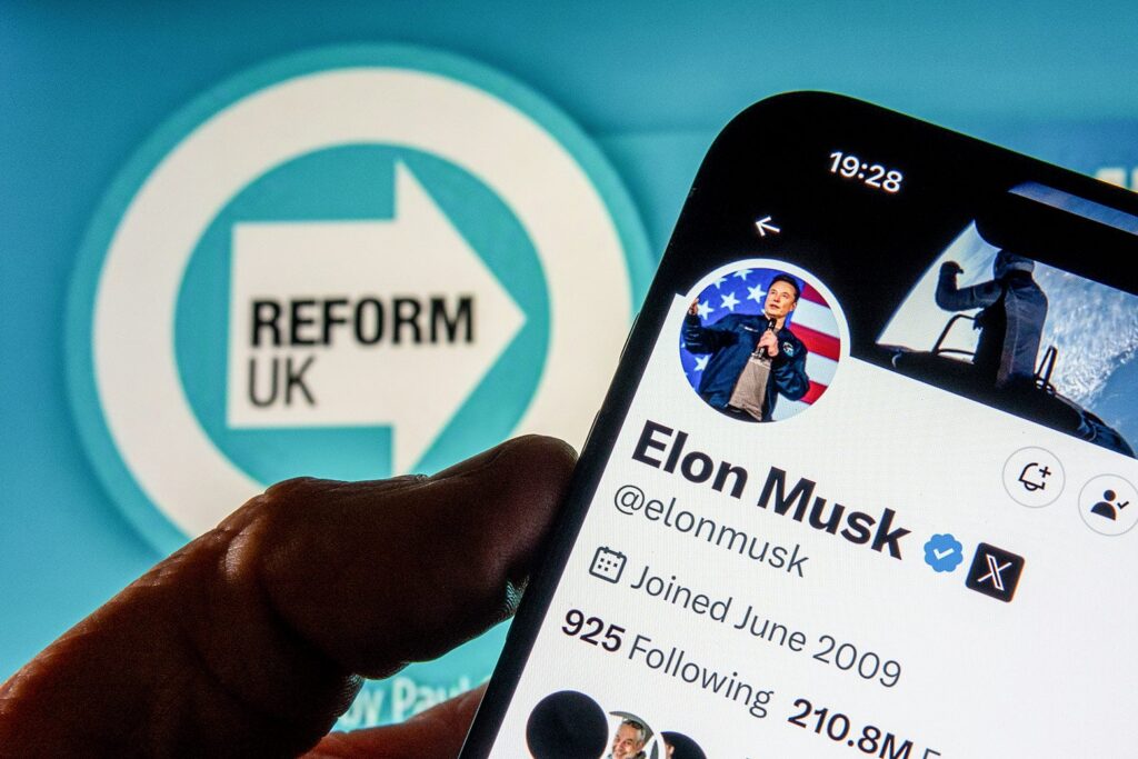 Sé lo que Musk está intentando hacer en el Reino Unido. Es muy vergonzoso para él.
