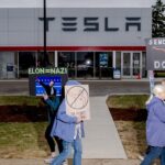 Fotos: Una angustia global contra Elon Musk se lleva a cabo la protesta de Tesla